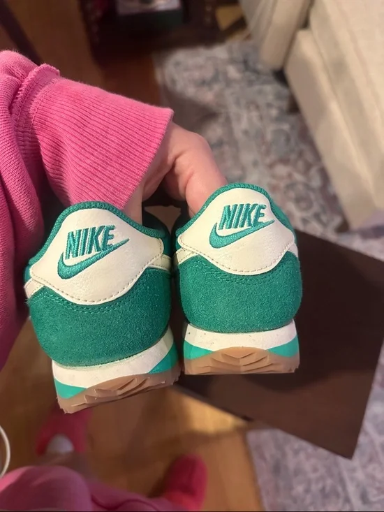 Nike Cortez Sneaker - Picture 4 of 5